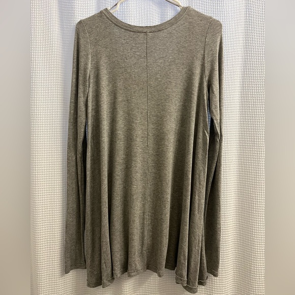 Free People Flowy January Top in Heather Gray Size M - Picture 6 of 9